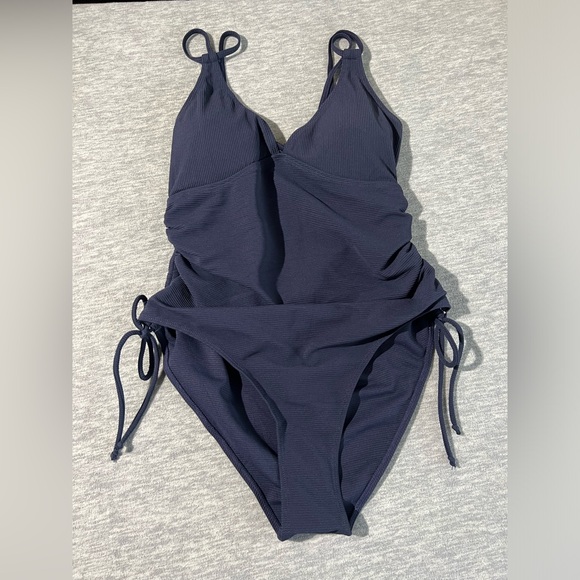 Aimage 1 piece swimsuit swimwear women’s L navy blue ribbed open back ruched new - Picture 1 of 9